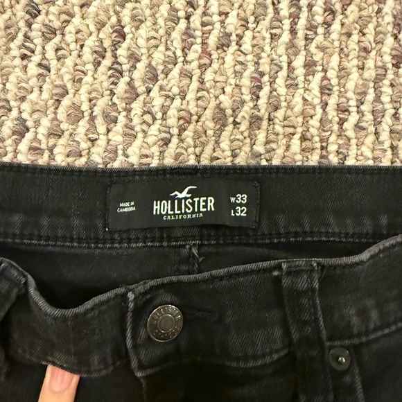 Hollister Men's Dark Jeans - Picture 2 of 4
